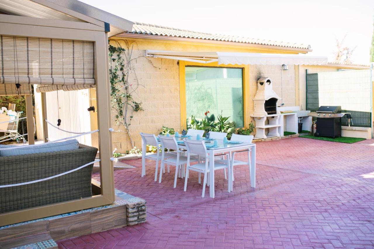 Gasthaus Casa Luxury "El Olivo De Cordoba" Con Jacuzzi Y Parking Privado Exterior foto